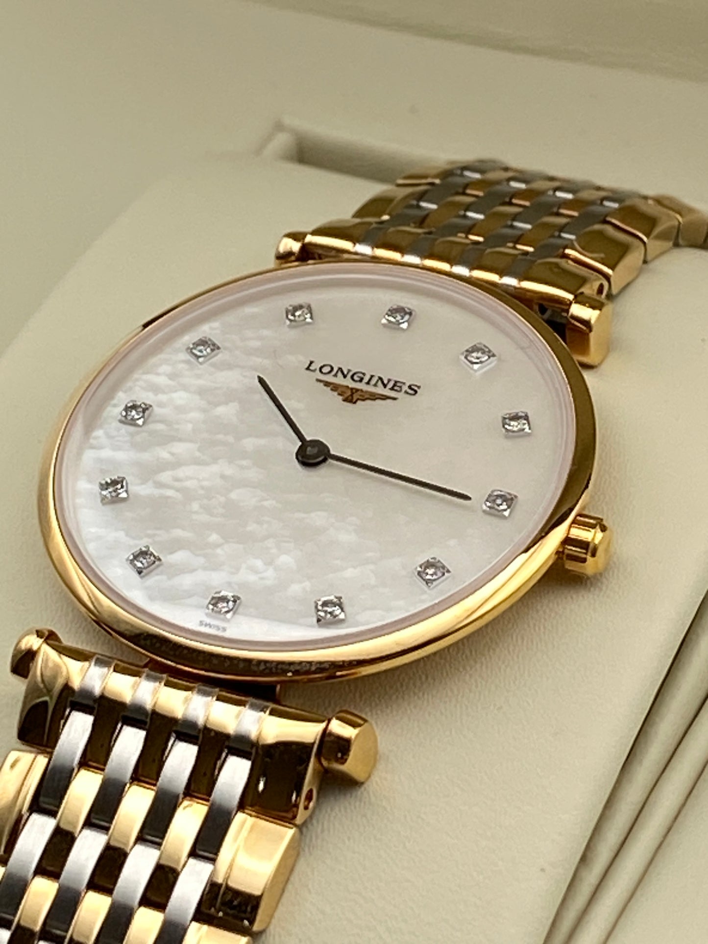 Longines La Grande Classique 29mm Ladies Watch (L45121977)