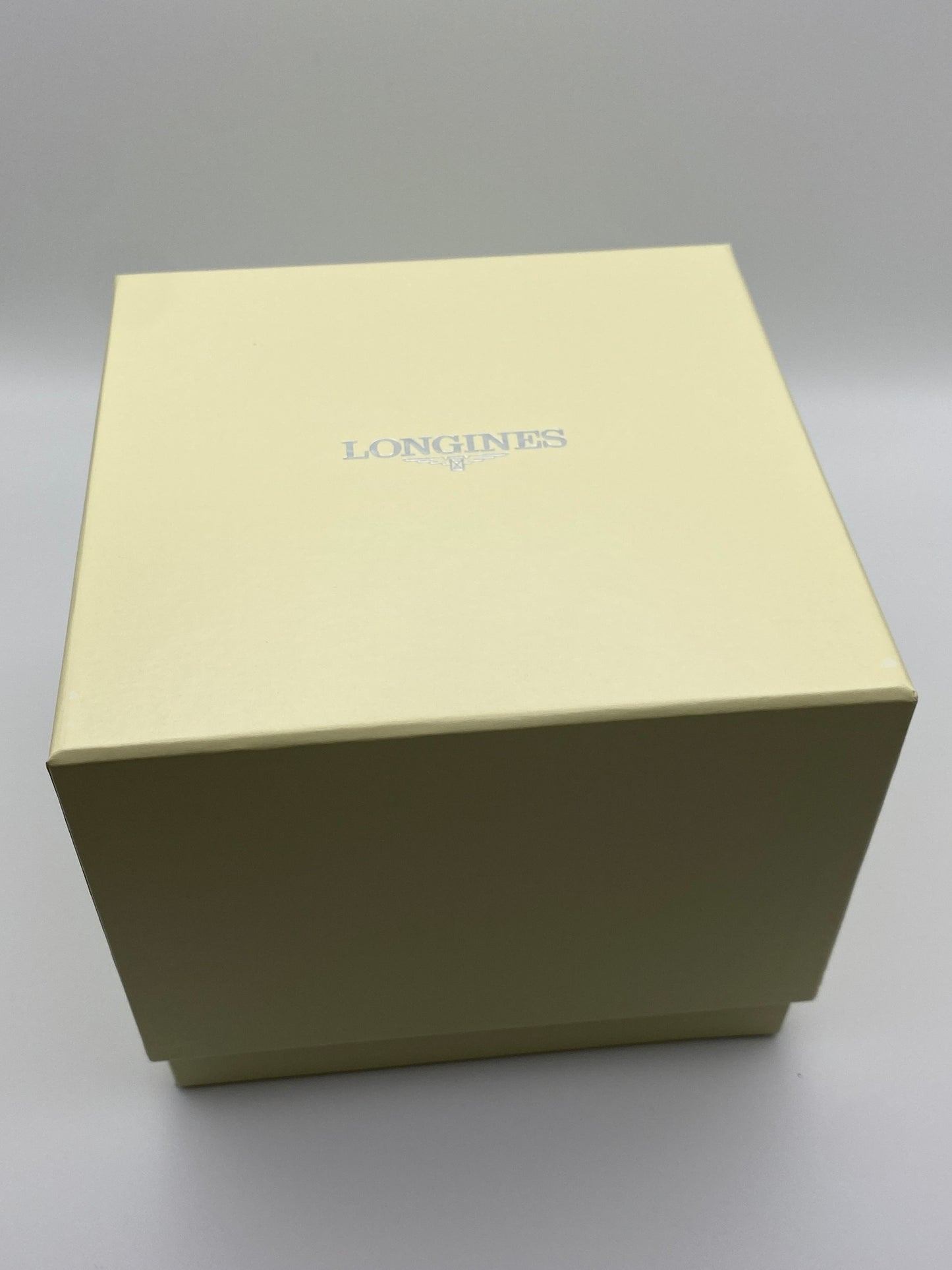 Longines Conquest Classic White Mother of Pearl Women's Watch - L2.286.3.87.7