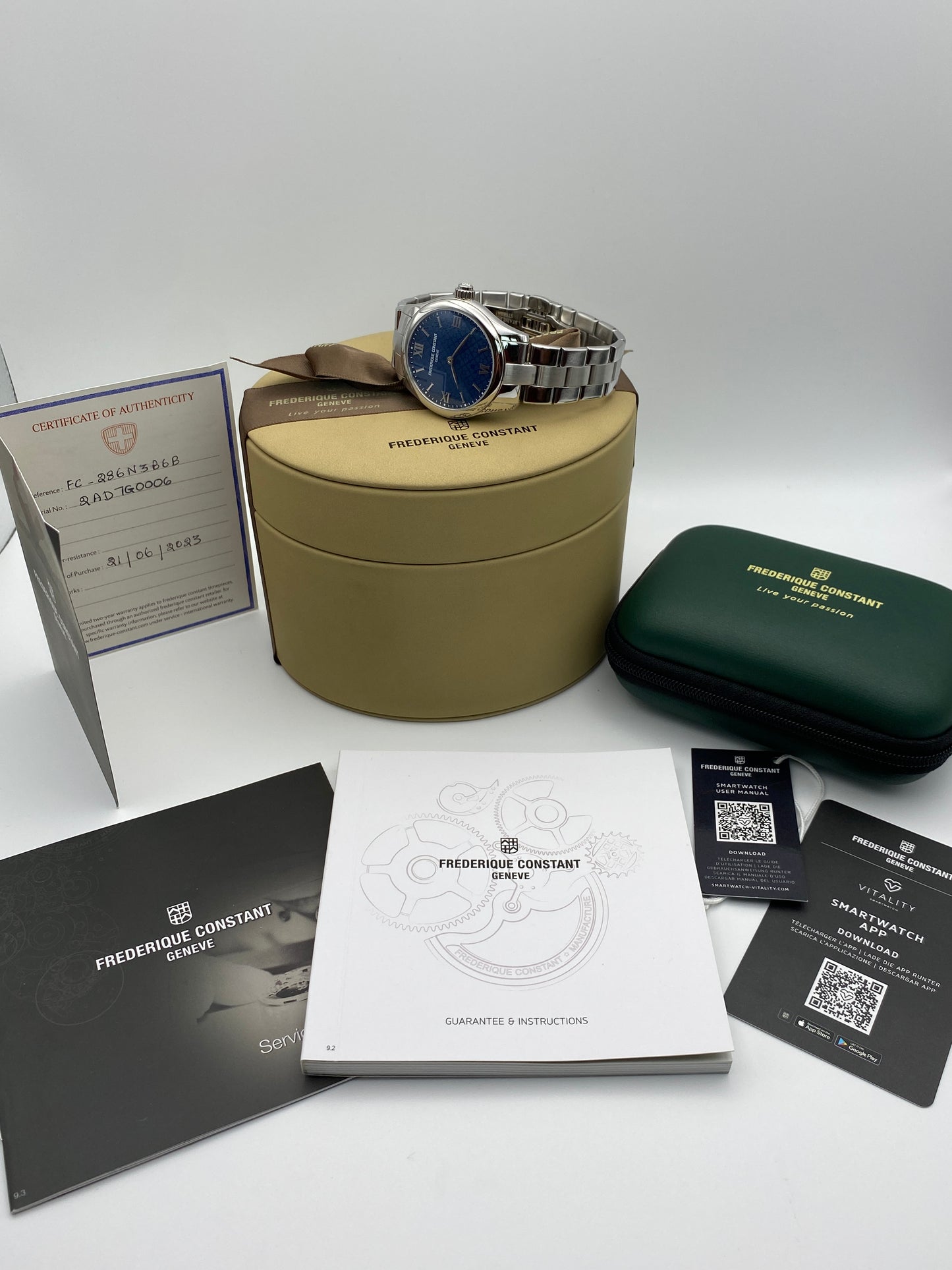 FREDERIQUE CONSTANT Vitality 36mm Smart Watch (FC-286N3B6B)